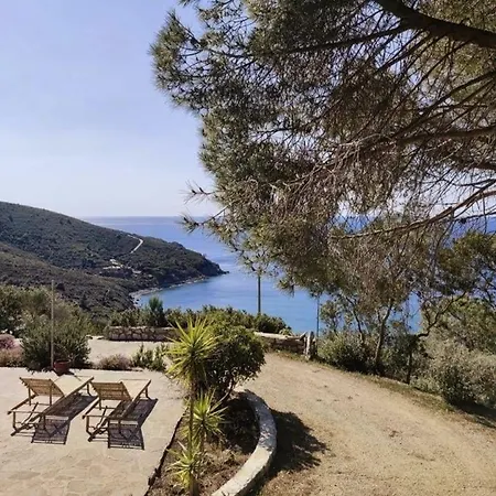 Vakantiehuis Fonza Vista Mozzafiato Su Montecristo CAMPO NELL'ELBA